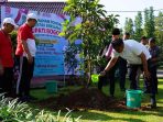 Bupati Bogor Instruksikan Gerakan 1 ASN Tanam 1 Pohon Bupati Bogor Instruksikan Gerakan 1 ASN Tanam 1 Pohon