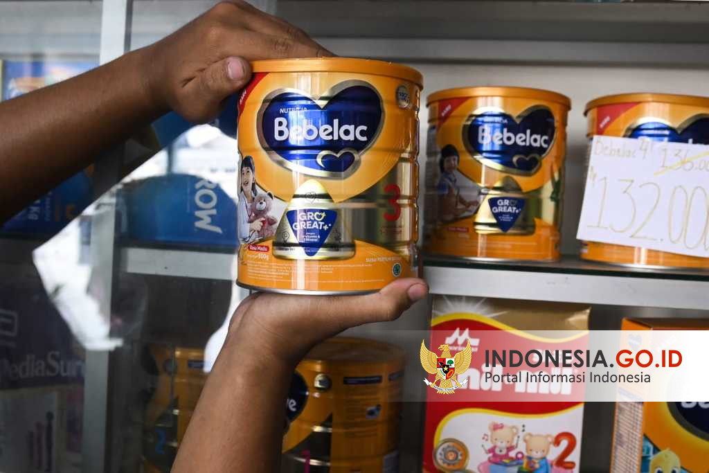 Susu Formula Ilegal Marak, Abdimas FIKES dan FT UPN Veteran Edukasi Kader Kesehatan Limo Depok Susu Formula Ilegal Marak, Abdimas FIKES dan FT UPN Veteran Edukasi Kader Kesehatan Limo Depok