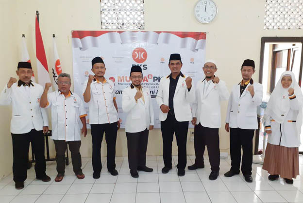 Ditetapkan sebagai Ketua DPTD PKS Kota Tasikmalaya, Agus Sugiarto MM Kuatkan Gerakan Politik Kebaikan Ditetapkan sebagai Ketua DPTD PKS Kota Tasikmalaya, Agus Sugiarto MM Kuatkan Gerakan Politik Kebaikan
