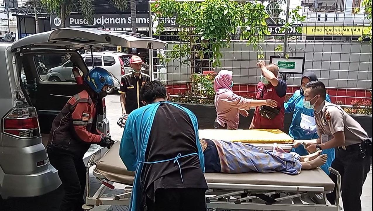 Daftar Korban Kecelakaan di Selaawi Sumedang: Satu Orang Masih Dirawat di IGD Daftar Korban Kecelakaan di Selaawi Sumedang: Satu Orang Masih Dirawat di IGD