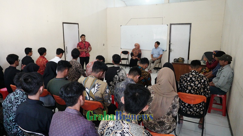 Pimpin BP4 Garut, Kakanwil Ajak Kurangi Angka Perceraian Pimpin BP4 Garut, Kakanwil Ajak Kurangi Angka Perceraian