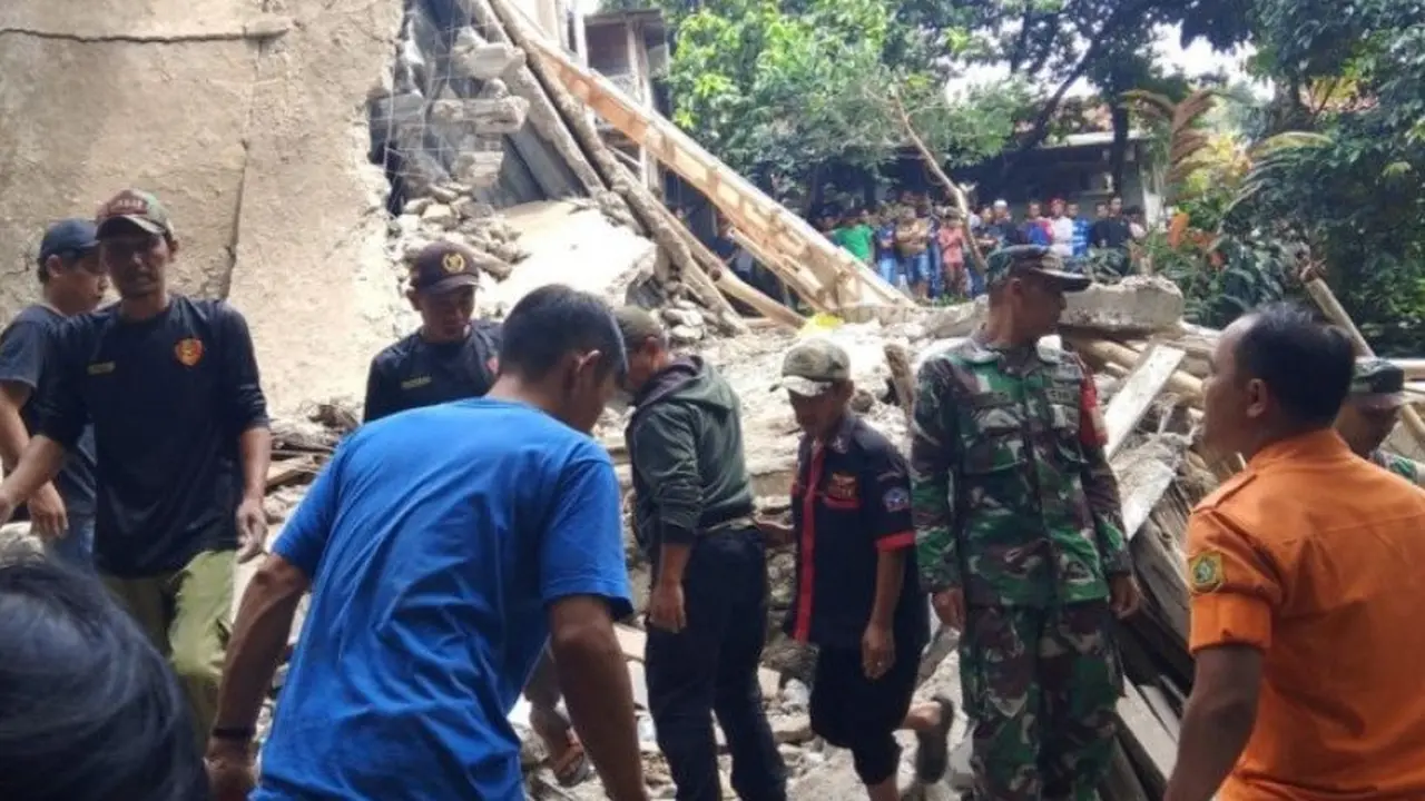Tiga Jemaah Tewas Akibat Bangunan Majelis Taklim Ambruk di Ciomas Bogor