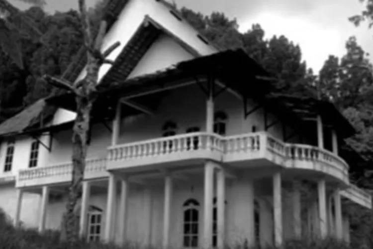 Kisah Mistis Bunker Belanda di Bogor yang Justru Biasa Bagi Warga: Terlalu Dibesar-besarkan Kisah Mistis Bunker Belanda di Bogor yang Justru Biasa Bagi Warga: Terlalu Dibesar-besarkan