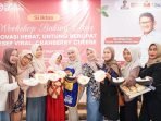 Pelatihan Membuat Cranberry Cheese Bikin Ibu Rumah Tangga Cirebon Bahagia Pelatihan Membuat Cranberry Cheese Bikin Ibu Rumah Tangga Cirebon Bahagia