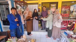 Produk UMKM Ubi Cilembu Sumedang Jadi Dunia, Deden: Dapat Hibah Kemendikbudristek Melalui DTRPM Produk UMKM Ubi Cilembu Sumedang Jadi Dunia, Deden: Dapat Hibah Kemendikbudristek Melalui DTRPM