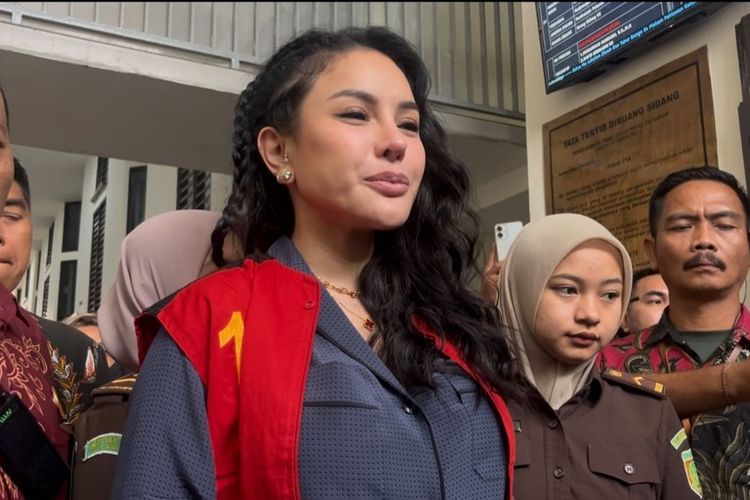 Sidang Duplik Reza Gladys dan Nikita Mirzani Hari Ini Sidang Duplik Reza Gladys dan Nikita Mirzani Hari Ini