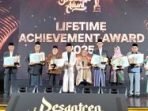 Dua Wajah Jawa Barat Bersinar di Pesantren Award 2025! Bupati Sumedang dan Pesantren Garut Meraih Penghargaan Dua Wajah Jawa Barat Bersinar di Pesantren Award 2025! Bupati Sumedang dan Pesantren Garut Meraih Penghargaan