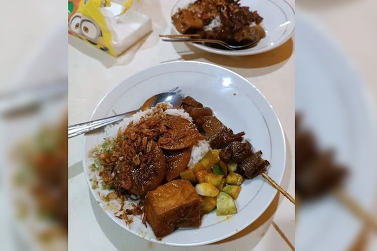 Rekomendasi Kuliner Kaki Lima Legendaris di Bekasi, Tongseng dan Nasi Uduk Nikmat