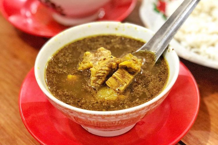 Pallubasa: Masakan Khas Makassar dengan Rasa Autentik dan Tempat Makan Terpopuler