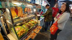 Festival Bakmi Tirta Lie Sajikan Rasa Legendaris Nusantara di Tenth Avenue Bandung Festival Bakmi Tirta Lie Sajikan Rasa Legendaris Nusantara di Tenth Avenue Bandung