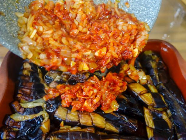 Resep Terong Bakar Sambal Petir, Pedas Nikmat yang Menggugah Selera Resep Terong Bakar Sambal Petir, Pedas Nikmat yang Menggugah Selera