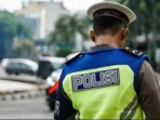 Polisi Ditangkap Diduga Menjual Senjata Polda NTT ke Bali Polisi Ditangkap Diduga Menjual Senjata Polda NTT ke Bali