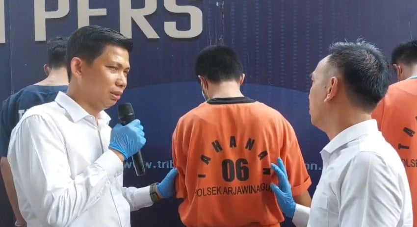 Geger, Menantu di Bogor Curi Emas Mertua Saat Umrah, Ajak Kekasih Geger, Menantu di Bogor Curi Emas Mertua Saat Umrah, Ajak Kekasih