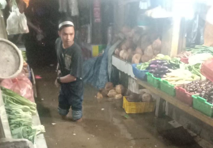 Pedagang Pasar Ciawi Tasikmalaya Minta Perbaikan Sistem dan Relokasi