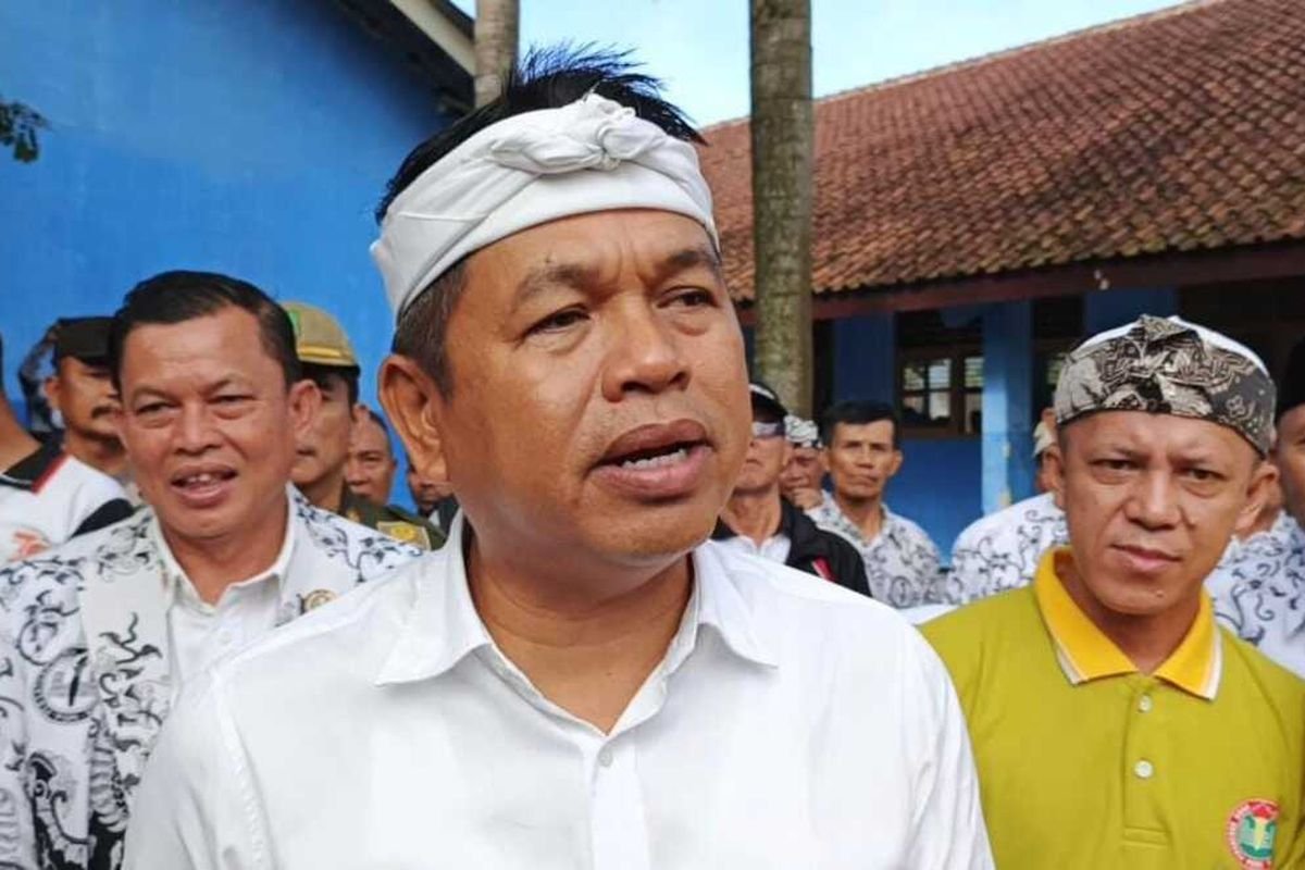 Tanpa Rapat Resmi, Gubernur Dedi Mulyadi dan PT KAI Lahirkan 4 Gagasan Transportasi Jabar Tanpa Rapat Resmi, Gubernur Dedi Mulyadi dan PT KAI Lahirkan 4 Gagasan Transportasi Jabar