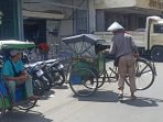 Becak, Dari Raja Jalanan Jadi Penjaga Tradisi Kota Bogor Becak, Dari Raja Jalanan Jadi Penjaga Tradisi Kota Bogor