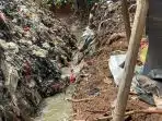 TPS Liar Mengganggu Warga Depok dan Tangsel dengan Bau Sampah TPS Liar Mengganggu Warga Depok dan Tangsel dengan Bau Sampah