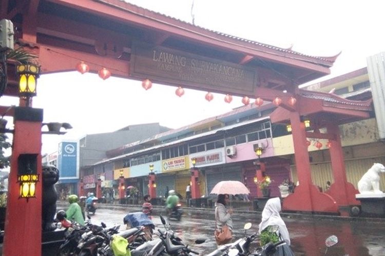 4 Tempat Makan Murah di Bogor: Kuliner Keluarga Enak dan Nyaman 4 Tempat Makan Murah di Bogor: Kuliner Keluarga Enak dan Nyaman