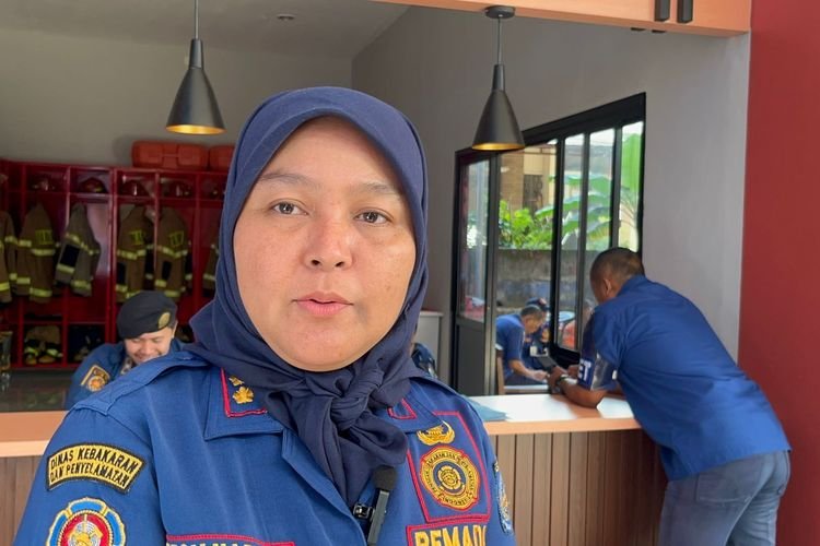 Dinilai Lebih Cepat Dibanding Polisi, Damkar Depok: Setiap Detik Berharga Dinilai Lebih Cepat Dibanding Polisi, Damkar Depok: Setiap Detik Berharga