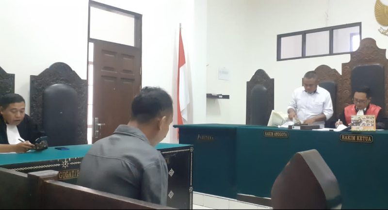 Mantan Staf BPR Tasikmalaya Dipenjara 4 Tahun Atas Korupsi Rp500 Juta Mantan Staf BPR Tasikmalaya Dipenjara 4 Tahun Atas Korupsi Rp500 Juta