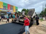 Proyek Aspal Jalan Selesai, Warga Situsari Bogor Nikmati Jalan Mulus Proyek Aspal Jalan Selesai, Warga Situsari Bogor Nikmati Jalan Mulus