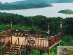 Puncak Damar Baros: Spot Terbaik Menikmati Keindahan Hamparan Waduk Jatigede Dari Ketinggian Puncak Damar Baros: Spot Terbaik Menikmati Keindahan Hamparan Waduk Jatigede Dari Ketinggian