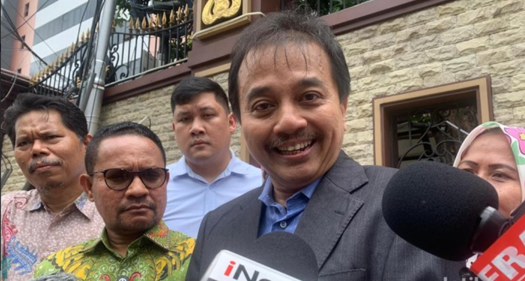 Roy Suryo Buka Suara Usai Jadi Tersangka Kasus Tudingan Ijazah Palsu Jokowi Roy Suryo Buka Suara Usai Jadi Tersangka Kasus Tudingan Ijazah Palsu Jokowi
