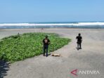 Pengawasan ekstra petugas di Pantai Selatan Cianjur selama libur Nataru Pengawasan ekstra petugas di Pantai Selatan Cianjur selama libur Nataru