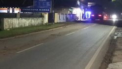 Krisis Keselamatan Jalan Subang-Pagaden Diakibatkan Gumpalan Tanah Merah Krisis Keselamatan Jalan Subang-Pagaden Diakibatkan Gumpalan Tanah Merah