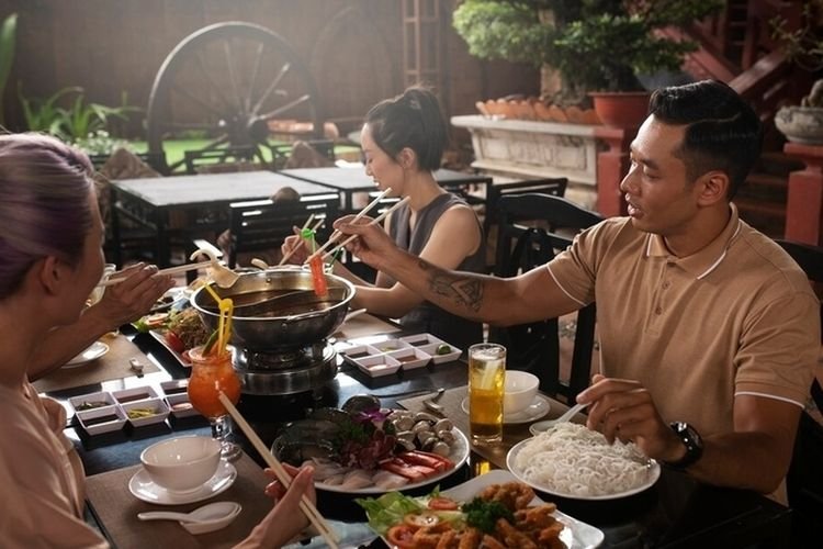 10 Tempat Kuliner Keluarga Terbaik Dekat Stasiun Indramayu 10 Tempat Kuliner Keluarga Terbaik Dekat Stasiun Indramayu