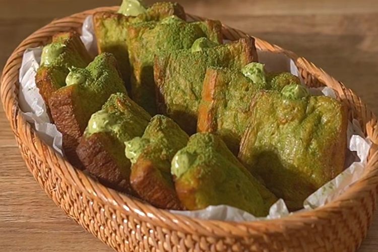 Resep Roti Matcha Lembut dengan Isian Cream Matcha Lumer Ala Fika Fasha