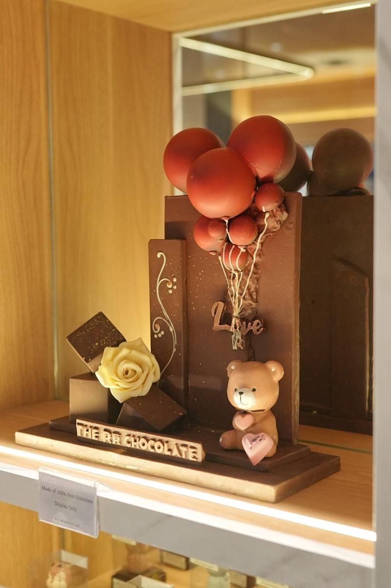 Rayakan kenikmatan di The RR Chocolate Pacific Place Rayakan kenikmatan di The RR Chocolate Pacific Place