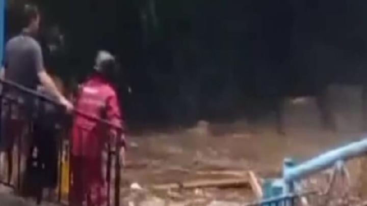 Banjir di Guci Tegal, BNPB Minta Warga Waspadai Banjir di Guci Tegal, BNPB Minta Warga Waspadai