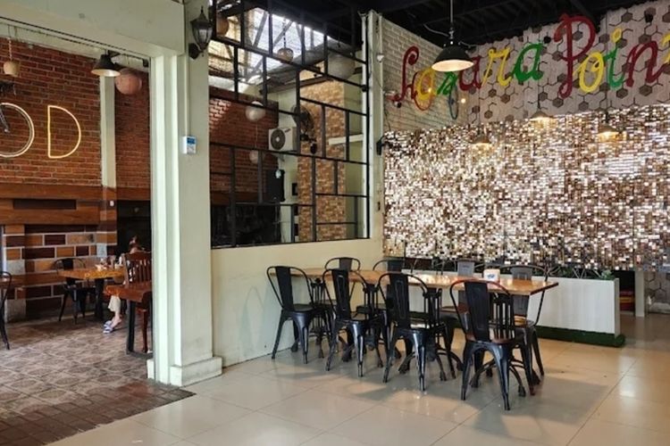 10 Tempat Makan Terbaik Dekat Bandara Binaka, Nias: Cocok untuk Kumpul Keluarga 10 Tempat Makan Terbaik Dekat Bandara Binaka, Nias: Cocok untuk Kumpul Keluarga