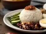 Makan Hemat dan Lezat: 10 Tempat Kuliner Keluarga di Sekitar Stasiun Awipari, Tasikmalaya Makan Hemat dan Lezat: 10 Tempat Kuliner Keluarga di Sekitar Stasiun Awipari, Tasikmalaya