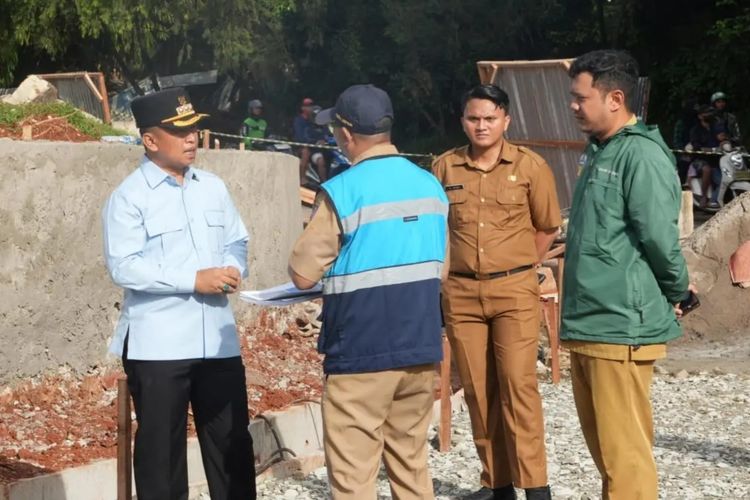 Proyek GDC Tertunda, Walikota Perintahkan Tambah Tenaga Kerja Proyek GDC Tertunda, Walikota Perintahkan Tambah Tenaga Kerja