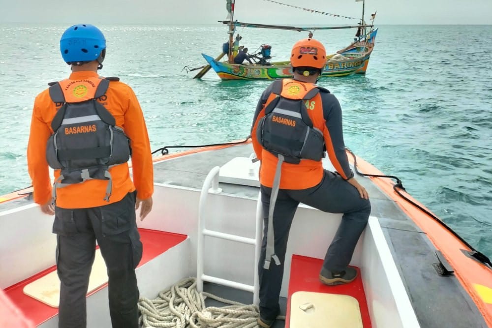 Kronologi kapal nelayan Indramayu tenggelam, 10 ABK hilang