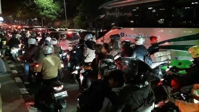 Piknik Nataru ke Puncak Bogor Naik Motor Diarahkan Melalui Jalur Ini Piknik Nataru ke Puncak Bogor Naik Motor Diarahkan Melalui Jalur Ini