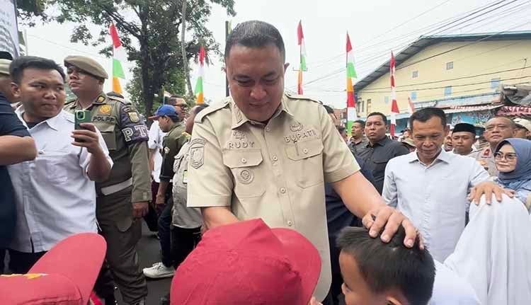 Rudy Susmanto Serius Tangani Anak Tidak Sekolah di Bogor Rudy Susmanto Serius Tangani Anak Tidak Sekolah di Bogor