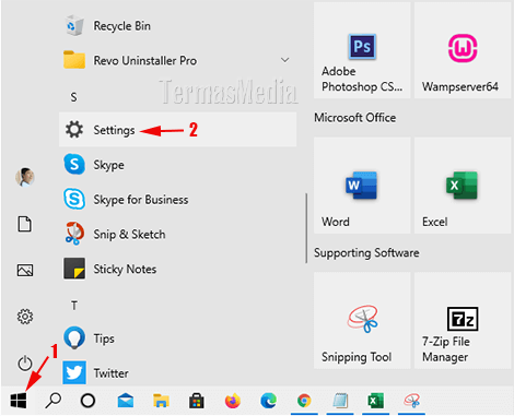 Pengaturan Warung di Jalan Cikopo Selatan Akibat Perluasan Jalur Puncak Bogor Pengaturan Warung di Jalan Cikopo Selatan Akibat Perluasan Jalur Puncak Bogor