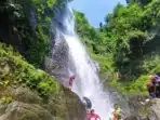 Curug Cigentis: Trekking Menuju Air Terjun Indah Di Kaki Gunung Sanggabuana Yang Sejuk Curug Cigentis: Trekking Menuju Air Terjun Indah Di Kaki Gunung Sanggabuana Yang Sejuk