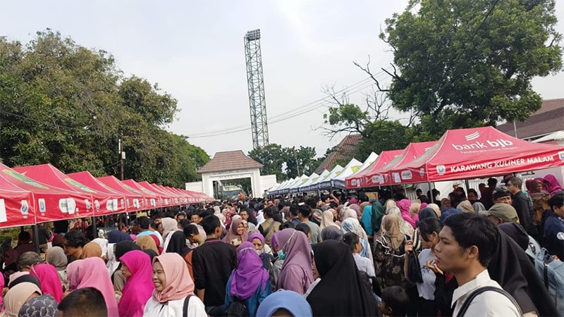 Sembilan Desa Karawang Gelar Pilkades Digital Pertama, Bupati Aep Sebut Partisipasi Tinggi Sembilan Desa Karawang Gelar Pilkades Digital Pertama, Bupati Aep Sebut Partisipasi Tinggi