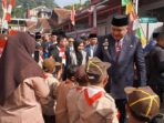 Lawan Fatherless, Bupati Bogor Wajibkan Ayah Ambil Rapor Lawan Fatherless, Bupati Bogor Wajibkan Ayah Ambil Rapor