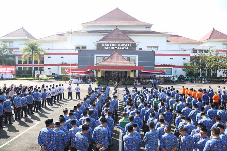 Hari Ibu & Bela Negara: Pemkab Tasikmalaya Lindungi Perempuan Hari Ibu & Bela Negara: Pemkab Tasikmalaya Lindungi Perempuan