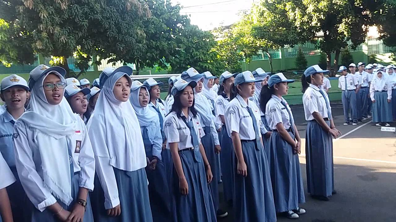 SMP Negeri 1 Kuningan Gelar Pasar Edukasi dan Seni Sunda yang Berbasis Kearifan Lokal SMP Negeri 1 Kuningan Gelar Pasar Edukasi dan Seni Sunda yang Berbasis Kearifan Lokal