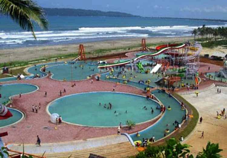 Wisata Kolam Renang Seru di Pangandaran Wisata Kolam Renang Seru di Pangandaran