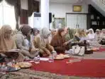 Ketua PKK Bogor Gelar Pengajian Muhasabah dan Pererat Ukhuwah Ketua PKK Bogor Gelar Pengajian Muhasabah dan Pererat Ukhuwah