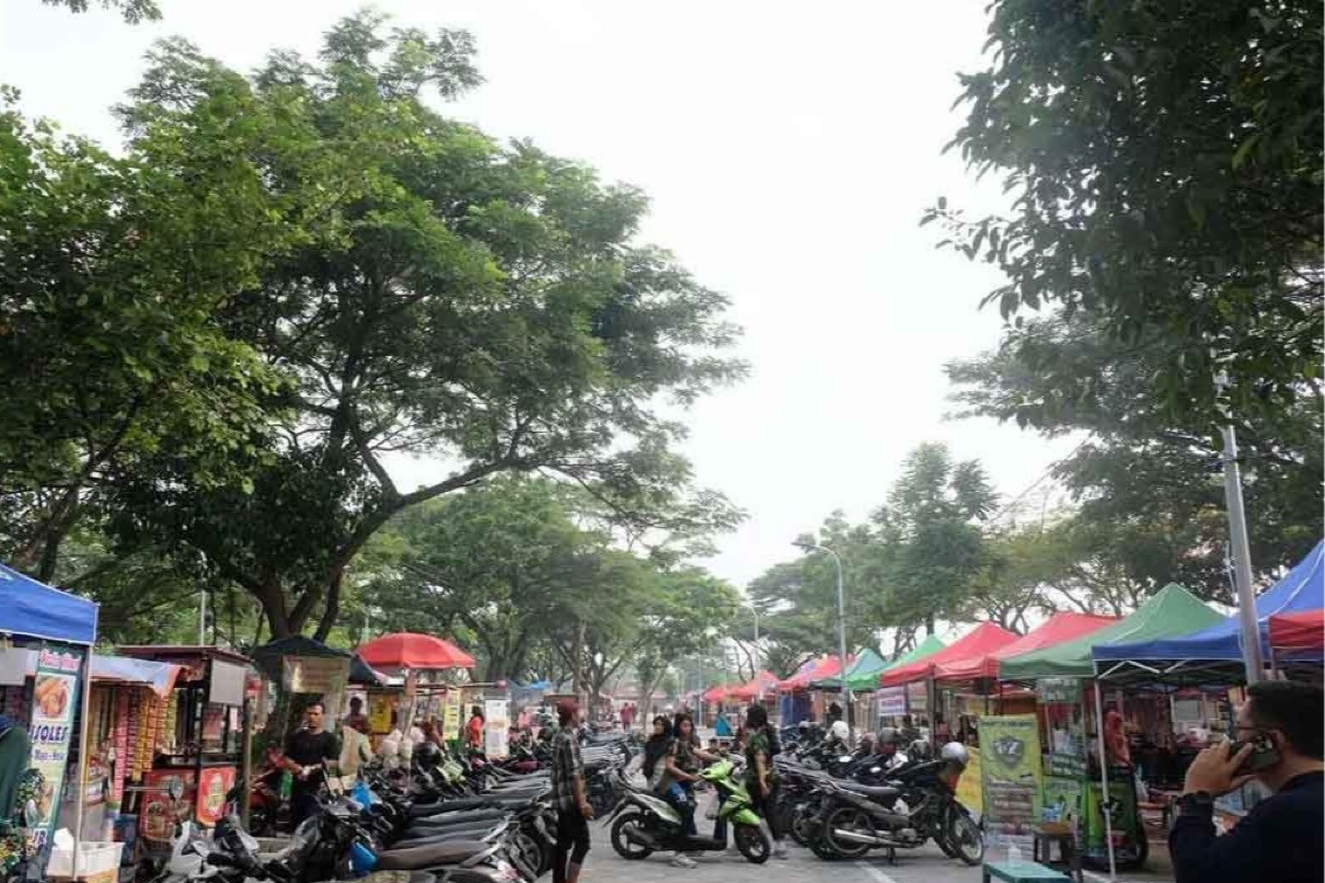 252 PKL Masjid Agung Tasikmalaya Dipindah ke 3 Area Terstruktur 252 PKL Masjid Agung Tasikmalaya Dipindah ke 3 Area Terstruktur