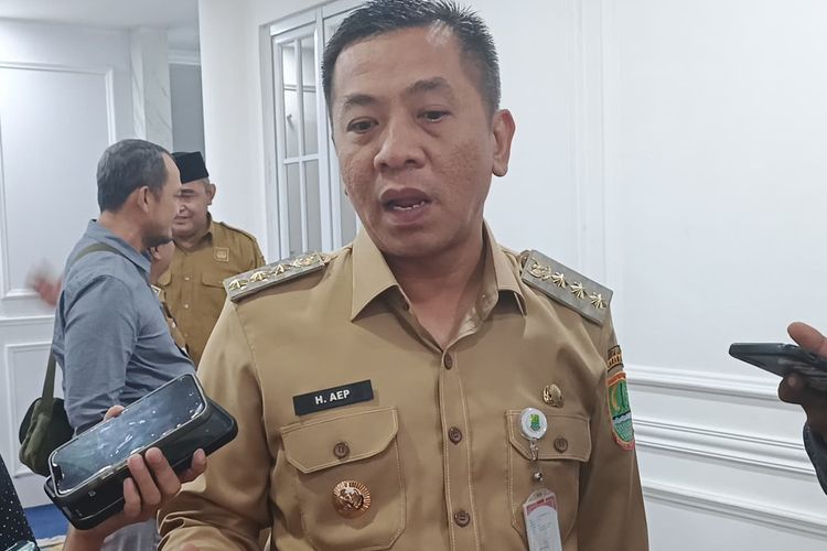 Ajak Perusahaan Bantu Korban Banjir, Bupati Aep: Jangan Cuek, Turun ke Lapangan Ajak Perusahaan Bantu Korban Banjir, Bupati Aep: Jangan Cuek, Turun ke Lapangan