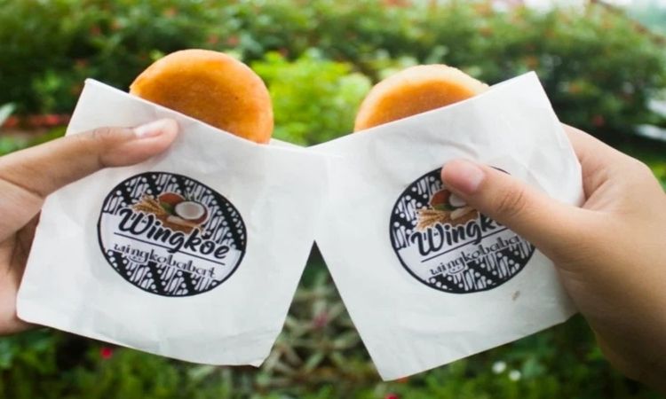 10 Tempat Sajian Wingko Babat Semarang: Gurih, Manis, dan Legendaris 10 Tempat Sajian Wingko Babat Semarang: Gurih, Manis, dan Legendaris